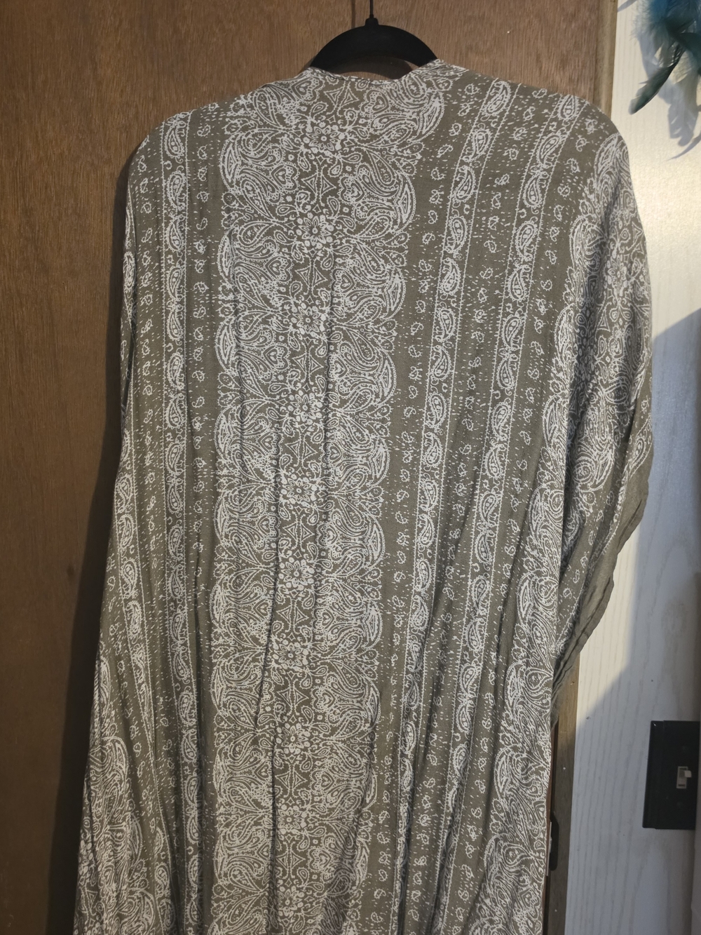 Three Bird Nest Olive & White Paisley Boho Duster Kimono - Picture 7 of 8